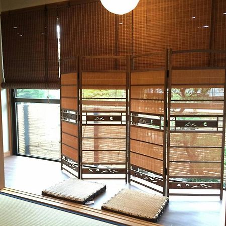 金閣荘 Hotel Kiotó Kültér fotó